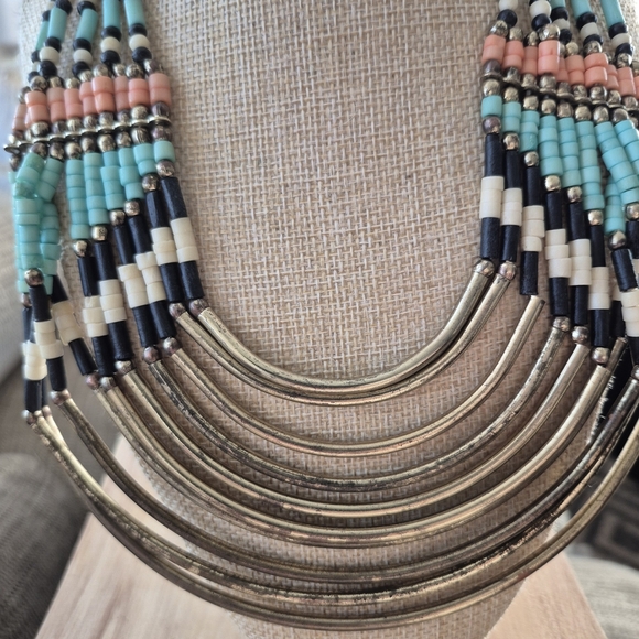 Bohemian Multicolor Beaded Necklace - Picture 2 of 7